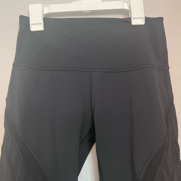 Lululemon Wunder under HR Crop Mesh Leggings - Picture 3 of 9